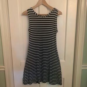 Dress with pockets